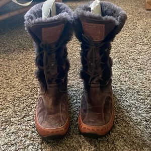 The North Face Abby II Brown Suede